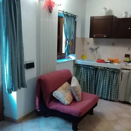 Rossella Casa Vacanze * Corvara (Liguria)